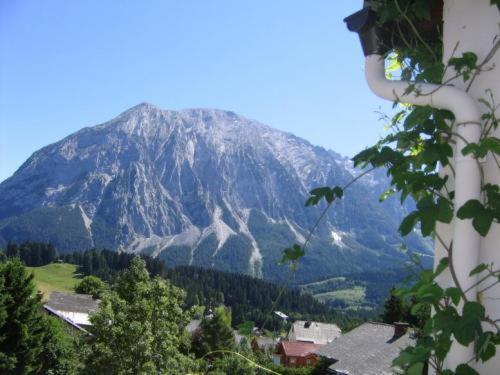 Hotel Pension Sonnenuhr Tauplitz Quarto foto